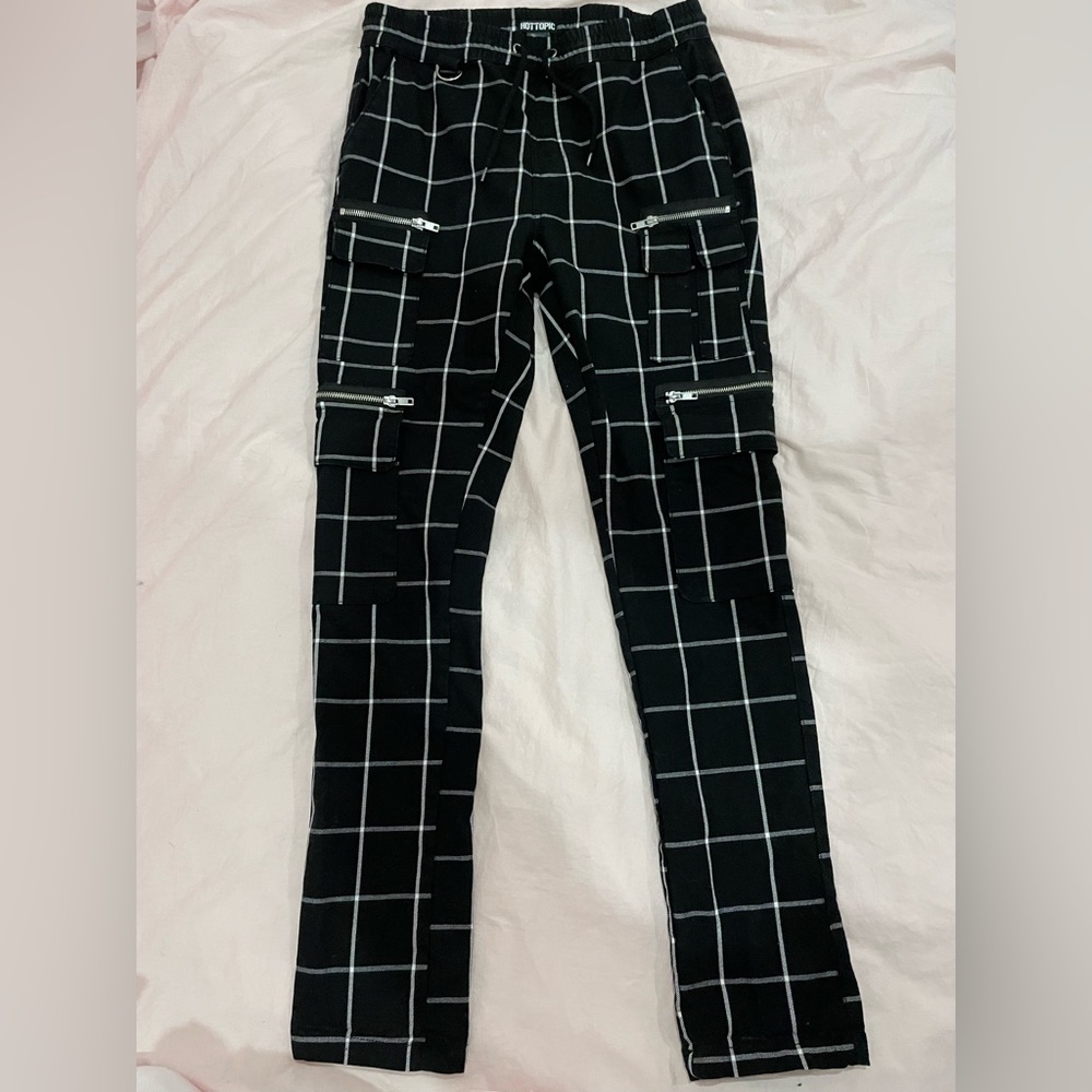 Hot topic pants